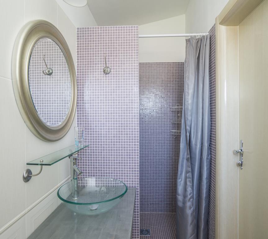 Apartments & Rooms Buoni Amici Murine Zimmer foto